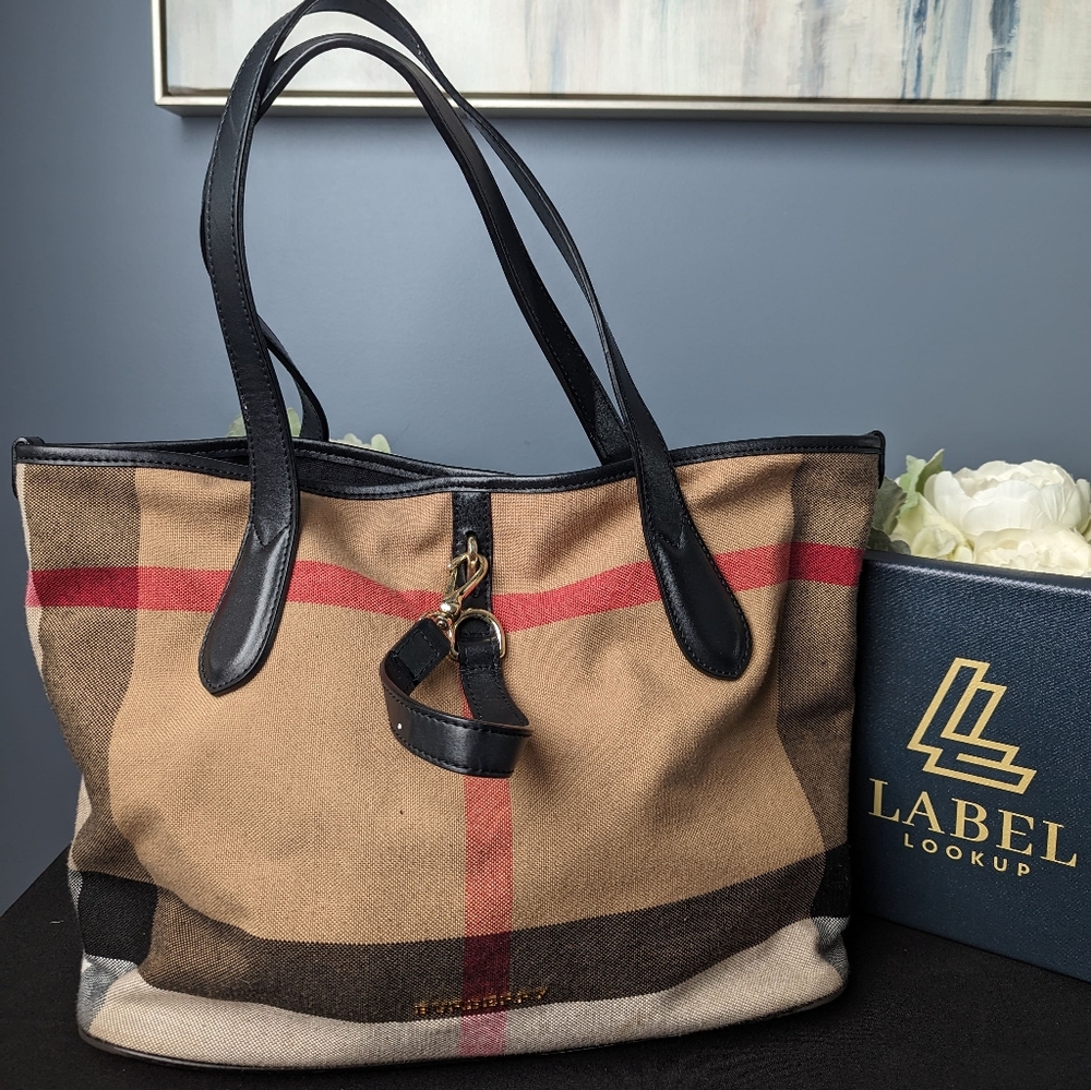 Excellent condition Burberry Tote Bag